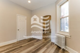 5417 Kingsessing Ave in Philadelphia, PA - Foto de edificio - Building Photo