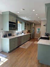 46 Asbury Ave in Oceanport, NJ - Foto de edificio - Building Photo