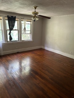 1421 Ryland Ave in Cincinnati, OH - Foto de edificio - Building Photo