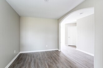 25213 Dickens Dr in Magnolia, TX - Building Photo - Building Photo