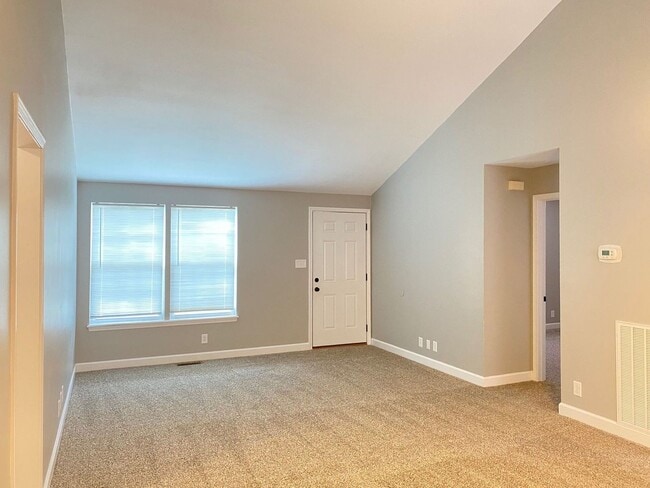 201 Stephanie Dr in Clarksville, TN - Building Photo - Building Photo