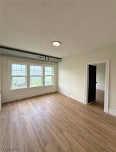 3308 Archwood Ave in Cleveland, OH - Building Photo - Building Photo