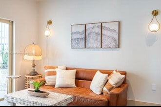 481 NE 29th St in Miami, FL - Building Photo - Building Photo