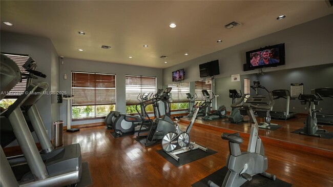 2123 Renaissance Blvd, Unit 105 in Miramar, FL - Foto de edificio - Building Photo