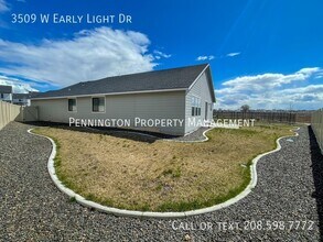 3509 W Early Light Dr in Meridian, ID - Building Photo - Building Photo