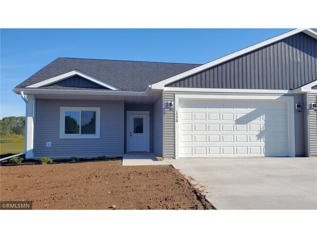 1229-1231 Wisteria Ln in New Richmond, WI - Building Photo - Building Photo