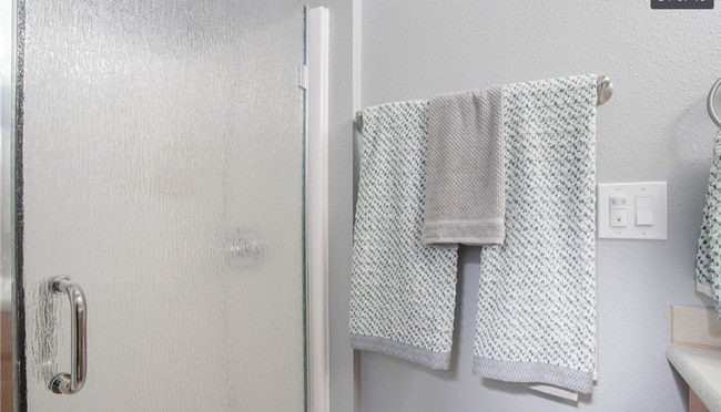 4713 61st Ave W in University Place, WA - Building Photo - Building Photo