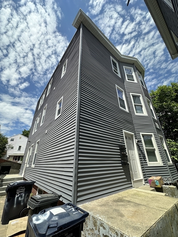 146 Webster Ave, Unit 2