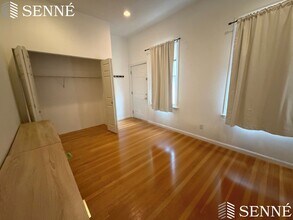 340 Franklin St, Unit 3 in Cambridge, MA - Foto de edificio - Building Photo