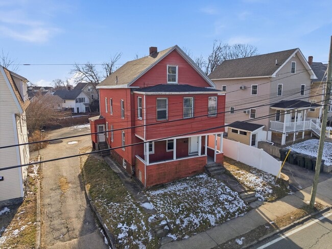 property at 848 Bank St