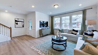 2474 Hutch Ln in Apex, NC - Building Photo