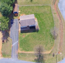 201 Rolling Ridge Dr in Forest, VA - Building Photo - Building Photo