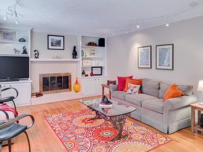 5216 Willow Point Pkwy in Marietta, GA - Building Photo - Building Photo