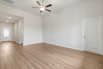 440 Sunny Highlands Dr in Katy, TX - Building Photo - Building Photo