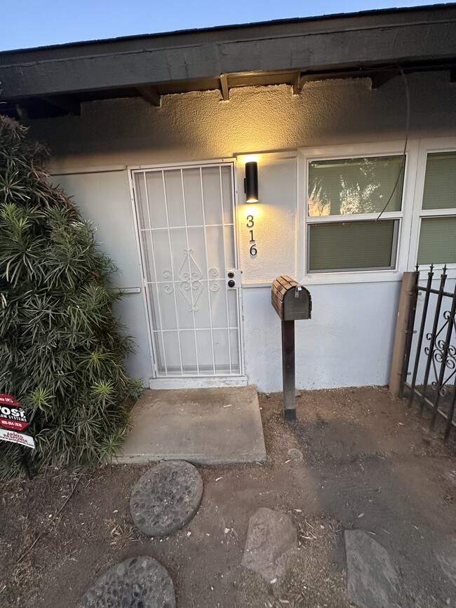 property at 314 S Santa Anita Ave