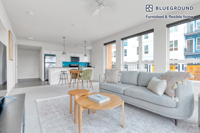 5555 14th Ave NW-Unit -FL3-ID329 in Seattle, WA - Building Photo - Building Photo