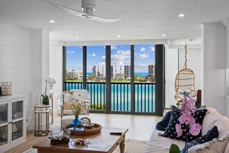 19800 Sandpointe Bay Dr in Tequesta, FL - Building Photo - Building Photo