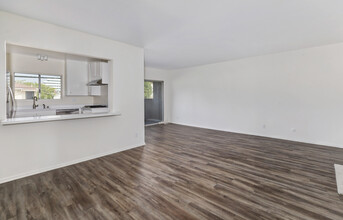 4104 Madison Ave in Culver City, CA - Building Photo - Building Photo