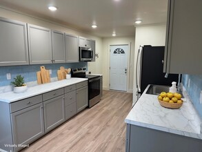 85 N Winooski Ave in Burlington, VT - Building Photo - Building Photo