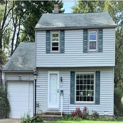 1715 Yale Ave NW in Canton, OH - Building Photo