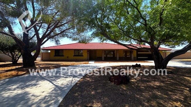 property at 14207 Sky View Ln