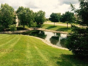 66 Notting Hill Ln in Iowa City, IA - Building Photo - Building Photo