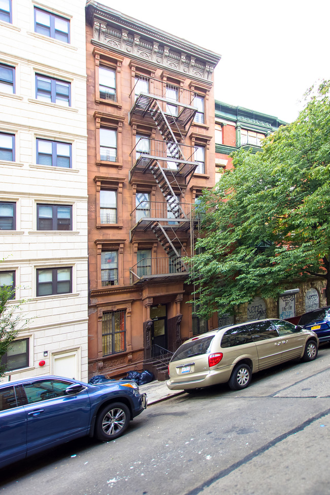 112 W 129th St in New York, NY - Building Photo - Building Photo