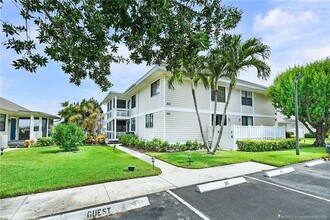 311 Golfview Cir in Stuart, FL - Foto de edificio - Building Photo