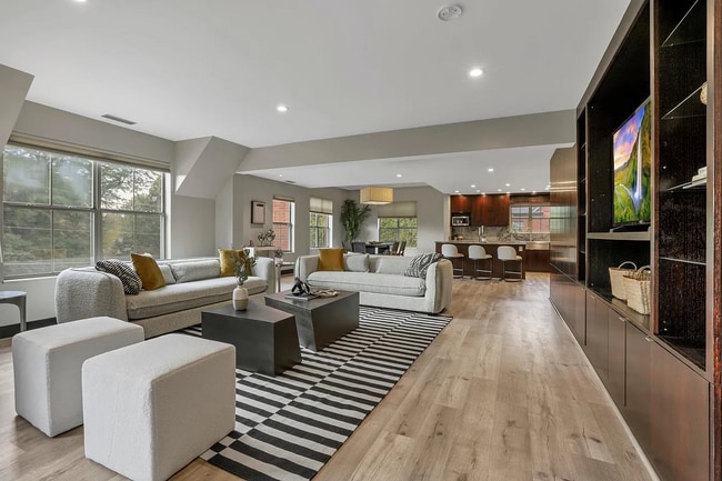 property at 52 Victorian Gate Way