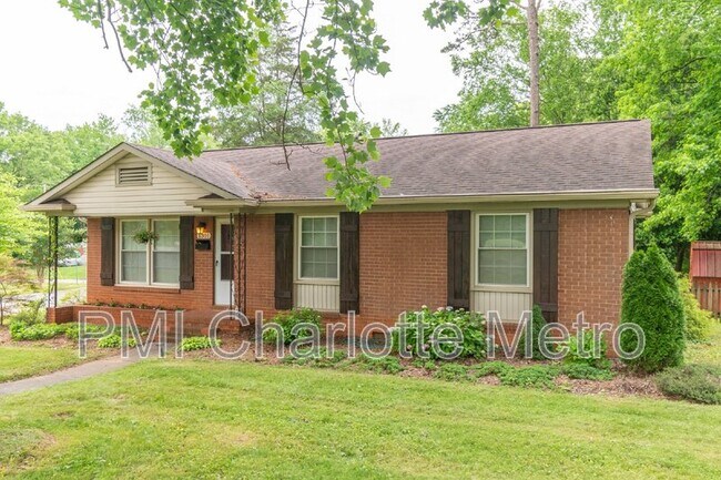 property at 1301 Pierson Dr