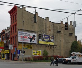 1531 Vine St in Cincinnati, OH - Building Photo - Building Photo