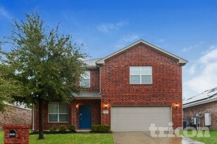 5020 Caraway Dr in Fort Worth, TX - Building Photo