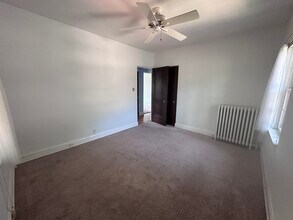 2921 Sunset Blvd in Minneapolis, MN - Building Photo - Building Photo