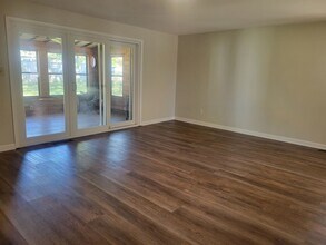 1612 Lucks Rd in Reynoldsburg, OH - Building Photo - Building Photo