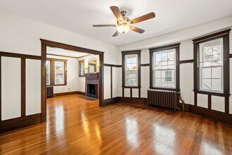 133 Willow St in Quincy, MA - Building Photo - Building Photo