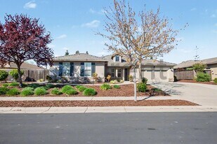 3540 Arden Villa Ct in Roseville, CA - Building Photo