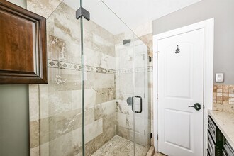 6833 Concho St in Houston, TX - Building Photo - Building Photo