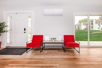 Finn Apartments in Des Moines, IA - Building Photo - Building Photo
