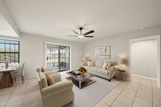 9818 Degas Ln in Houston, TX - Building Photo - Building Photo