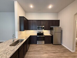 357 Emma Dr in New Braunfels, TX - Building Photo - Building Photo