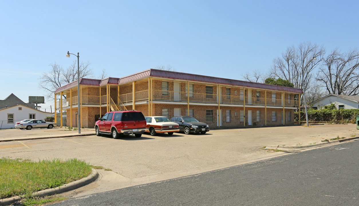 Bradley Arms in Killeen, TX - Foto de edificio