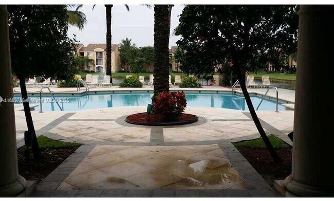 2160 E Preserve Way in Miramar, FL - Building Photo - Building Photo