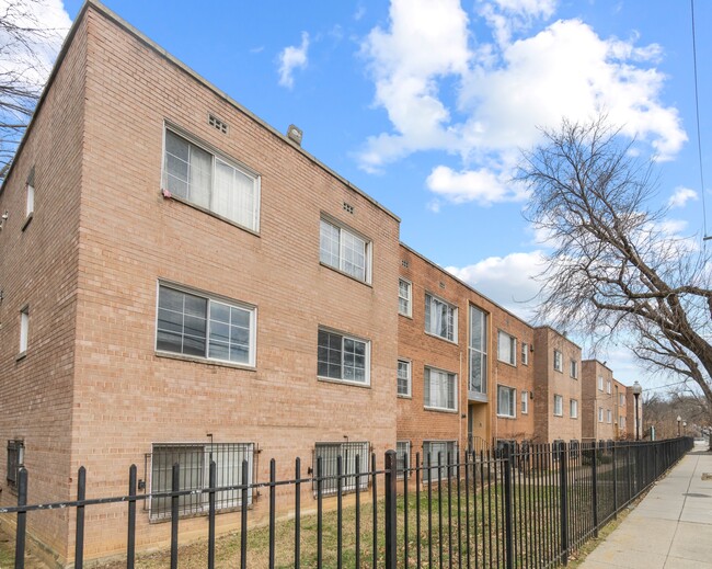 The Jackson Apartments in Washington, DC - Building Photo - Primary Photo