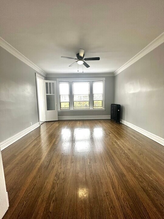 1253 W Rosemont Ave in Chicago, IL - Building Photo