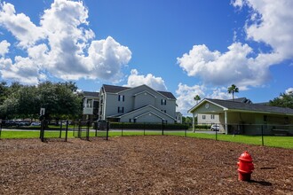 Palm Club Apartment Homes in Brunswick, GA - Building Photo - Building Photo