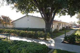 1351 W Stoneridge Ct in Ontario, CA - Building Photo - Building Photo