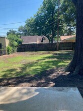 1803 Lillian St in Pasadena, TX - Building Photo - Building Photo