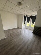1780 Falls St in Niagara Falls, NY - Building Photo - Building Photo
