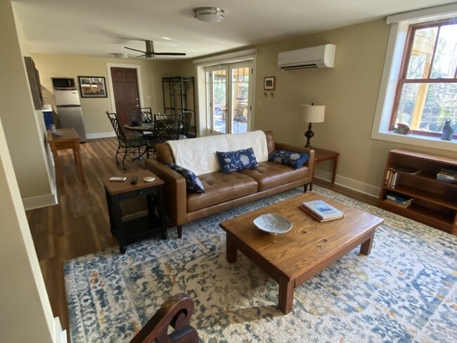 402 Timber Ln, Unit Melodia Apartment