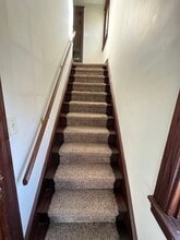 913 N York Rd, Unit 2nd Floor 1BR in Willow Grove, PA - Foto de edificio - Building Photo